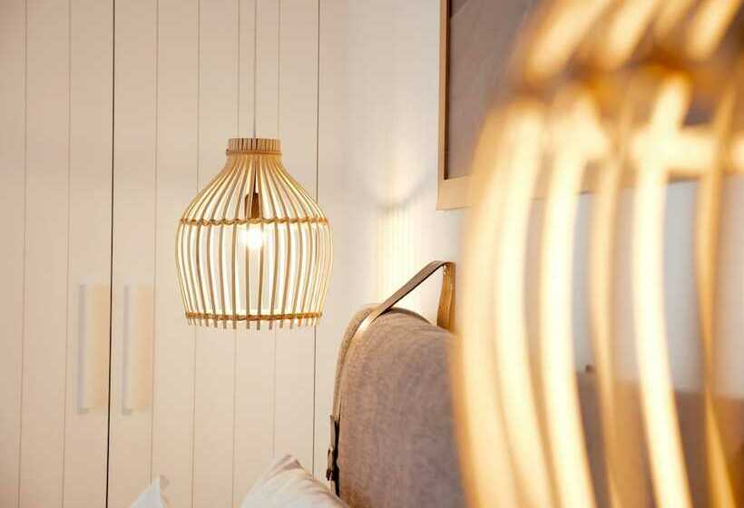سوئیت پریمیوم, The Lince Ecorkhotel évora