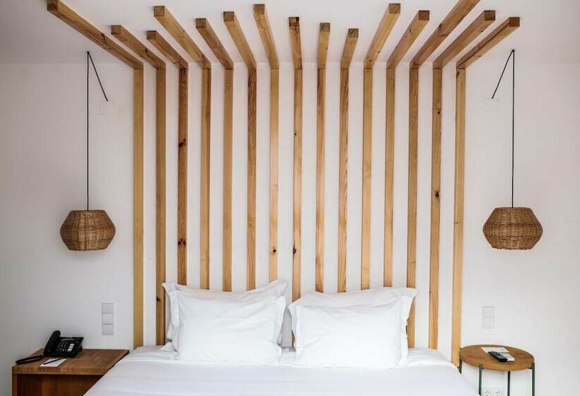 سوییت لوکس, The Lince Ecorkhotel évora