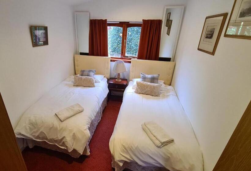 کابین, Hawthorn Self Catering Cottages
