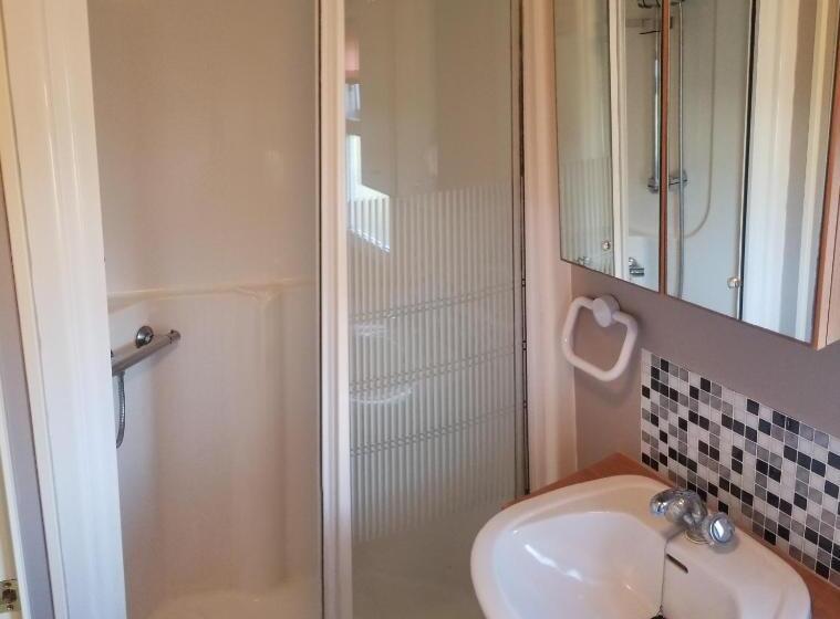 خانه 1 خوابه, Hawthorn Self Catering Cottages