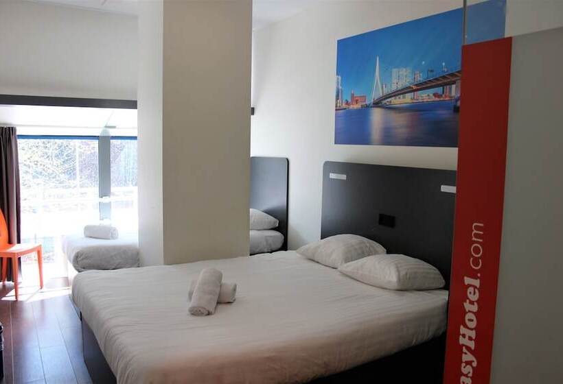 3-Bett-Standardzimmer, Easy Rotterdam City Centre