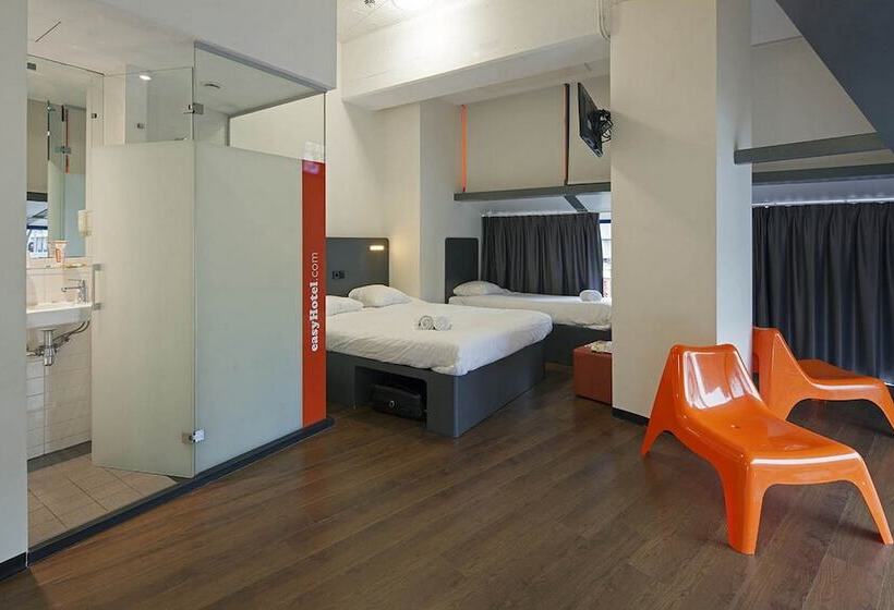 اتاق استاندارد چهار تخته, Easyhotel Rotterdam City Centre