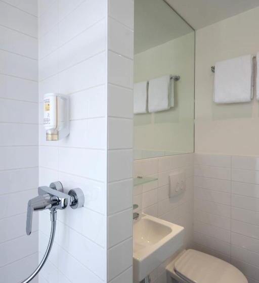 Habitació Basic, Easyhotel The Hague City Centre
