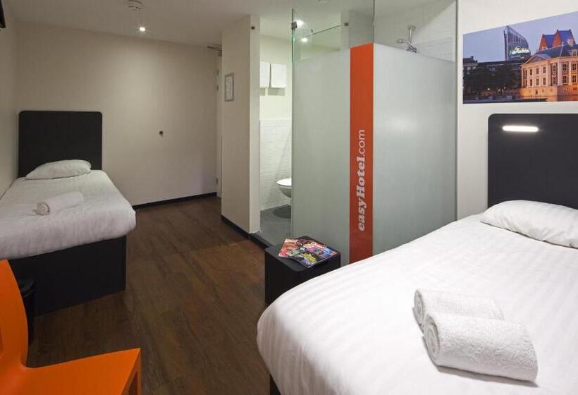 Habitació Triple Estàndard, Easyhotel The Hague City Centre
