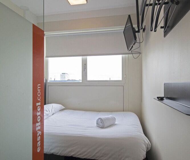 Habitació Basic, Easyhotel The Hague City Centre