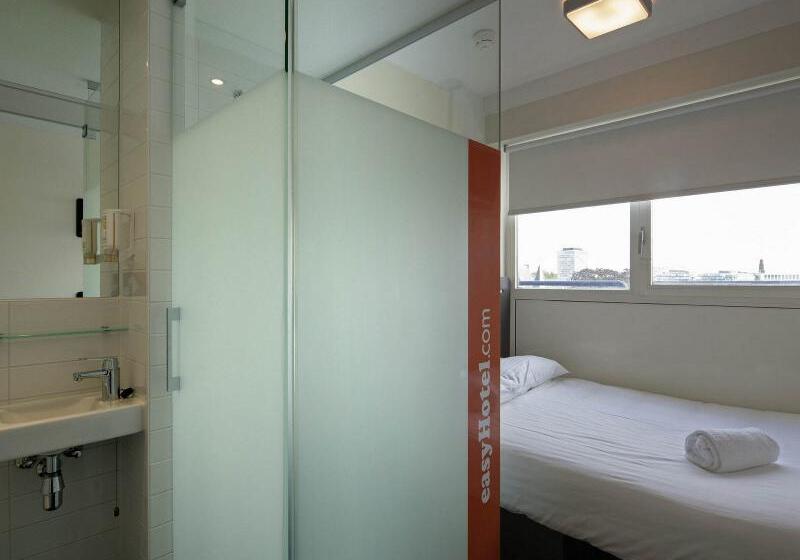 Habitació Basic, Easyhotel The Hague City Centre