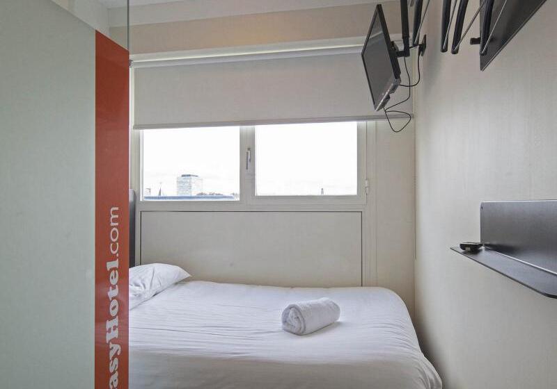 Habitació Basic, Easyhotel The Hague City Centre