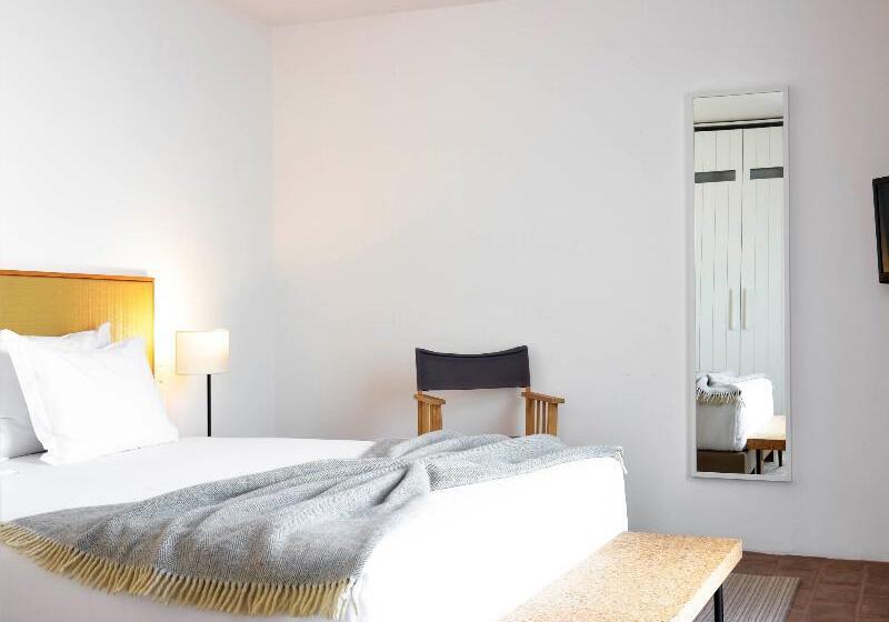 سوئیت پریمیوم, The Lince Ecorkhotel évora