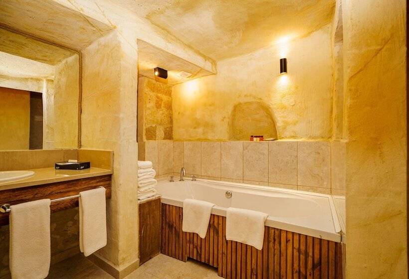 اتاق لوکس, Fresco Cave Suites Cappadocia