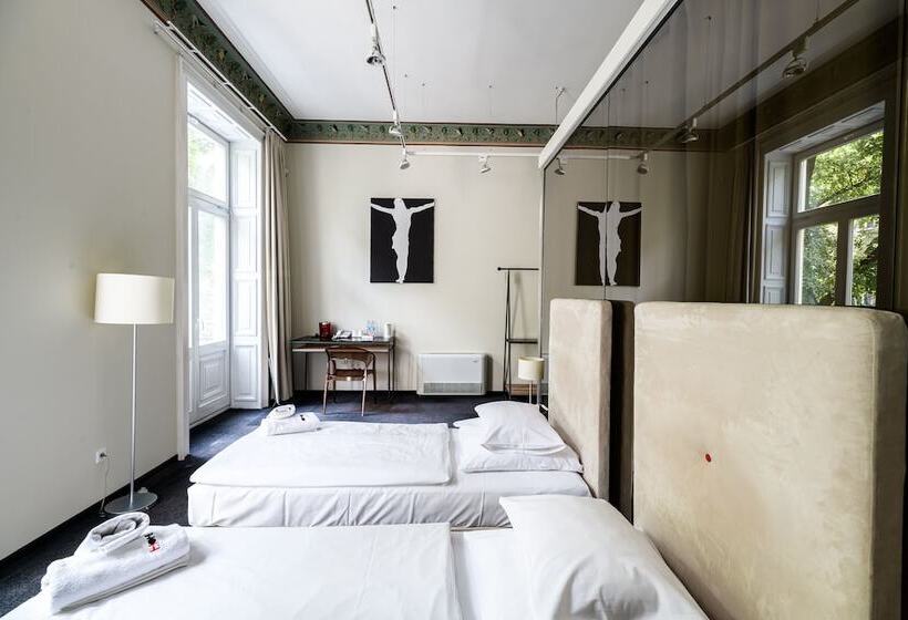 اتاق لوکس, Home Apart