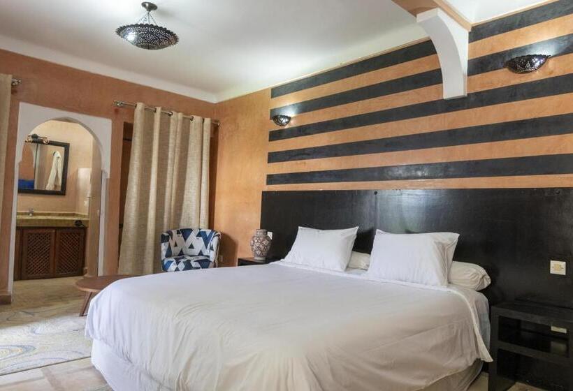 اتاق استاندارد اینتریور, Hôtel Calipau Riad Maison D Hôtes