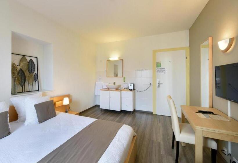 Ortak Banyolu Standart Oda, Hôtel Du Marché