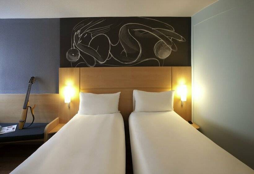 اتاق استاندارد, Ibis Edinburgh Centre South Bridge – Royal Mile