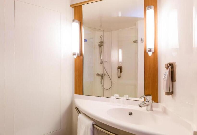 اتاق استاندارد, Ibis Edinburgh Centre South Bridge – Royal Mile