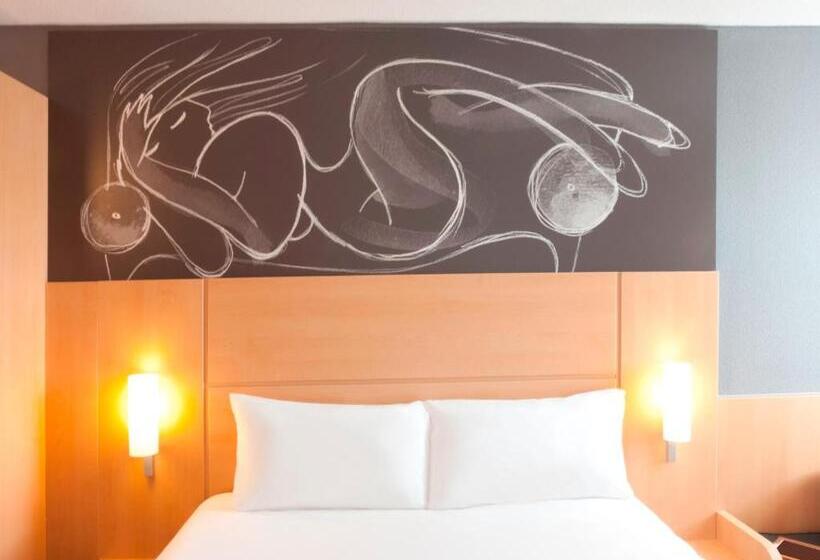 اتاق استاندارد, Ibis Edinburgh Centre South Bridge – Royal Mile
