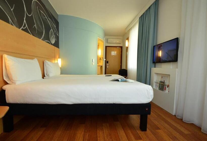 Quarto standard, Ibis Edinburgh South Bridge