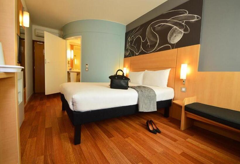 اتاق استاندارد, Ibis Edinburgh Centre South Bridge – Royal Mile