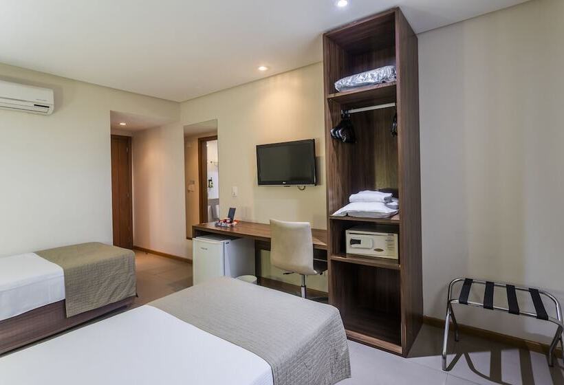 Habitación Estándar, Ibis Styles Belem Hangar