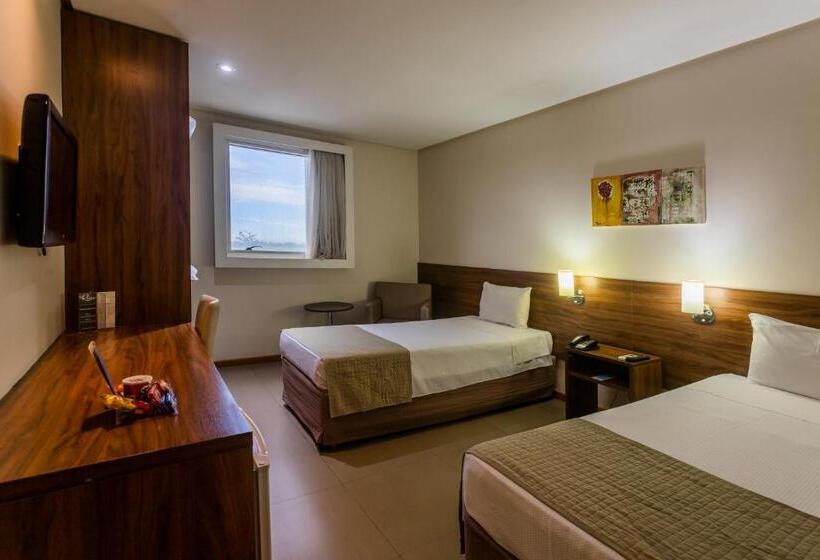 Superior Room, Ibis Styles Belem Hangar