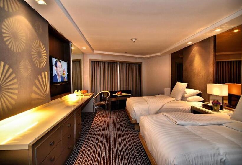 エクゼクティブルーム, Midas Hotel And Casino