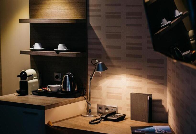 اتاق لوکس, Q Hotel Plus Wrocław