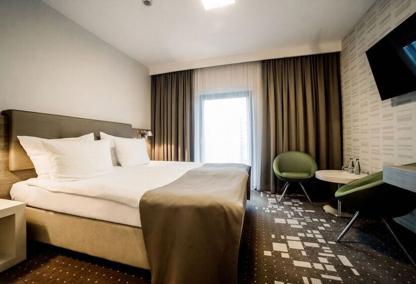اتاق استاندارد, Q Hotel Plus Wrocław