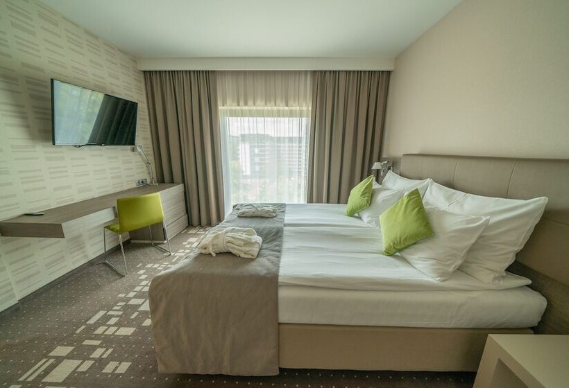 اتاق استاندارد, Q Hotel Plus Wrocław