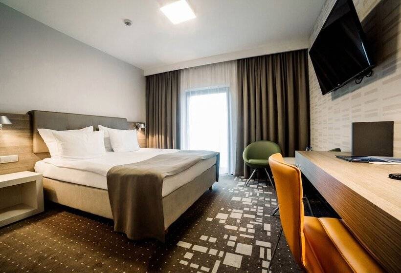 اتاق استاندارد یک نفره, Q Hotel Plus Wrocław