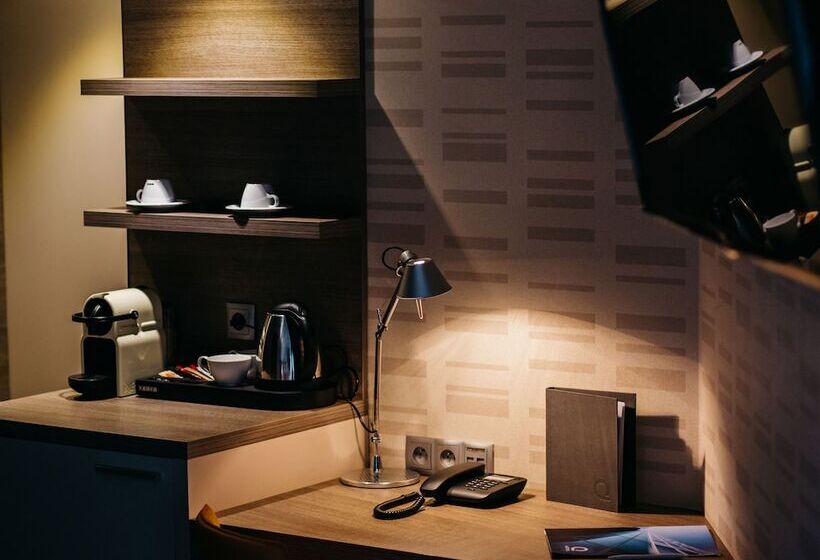 اتاق سوپریور, Q Hotel Plus Wrocław