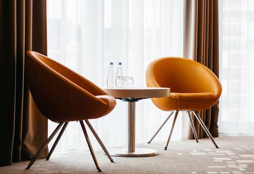 اتاق سوپریور, Q Hotel Plus Wrocław