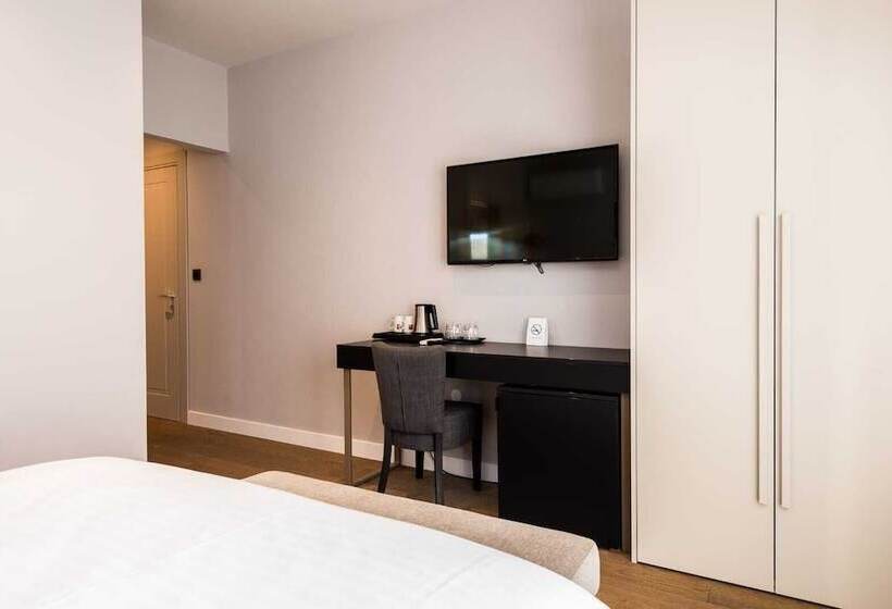 اتاق استاندارد سه تخته با بالکن, Rooms & Restaurant Matanovi Dvori