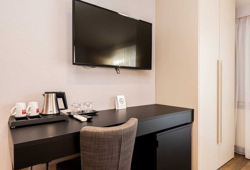 اتاق استاندارد با بالکن, Rooms & Restaurant Matanovi Dvori
