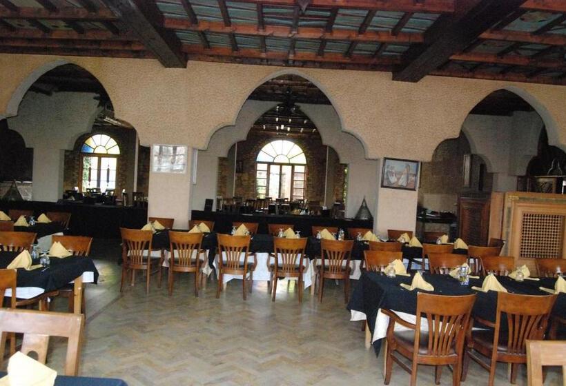 اتاق لوکس, Taddart