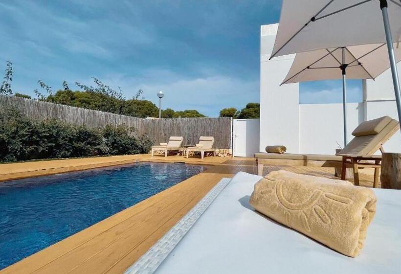 ویلای 3 خوابه, Lago Resort Menorca  Villas & Bungalows Del Lago