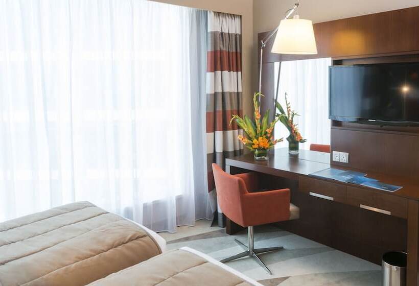 اتاق اجرایی, Novotel Dubai Al Barsha