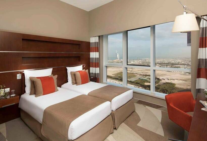 Suite met 2 Slaapkamers, Novotel Al Barsha