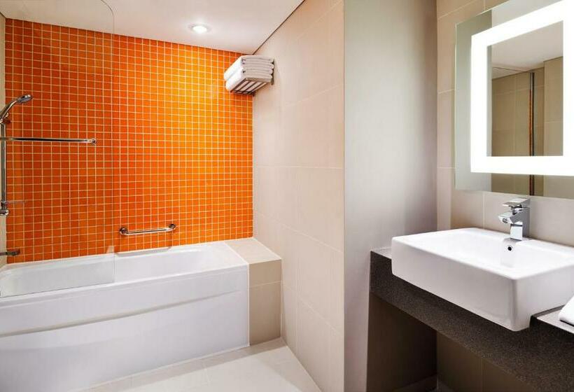 3 Bedroom Suite, Novotel Dubai Al Barsha