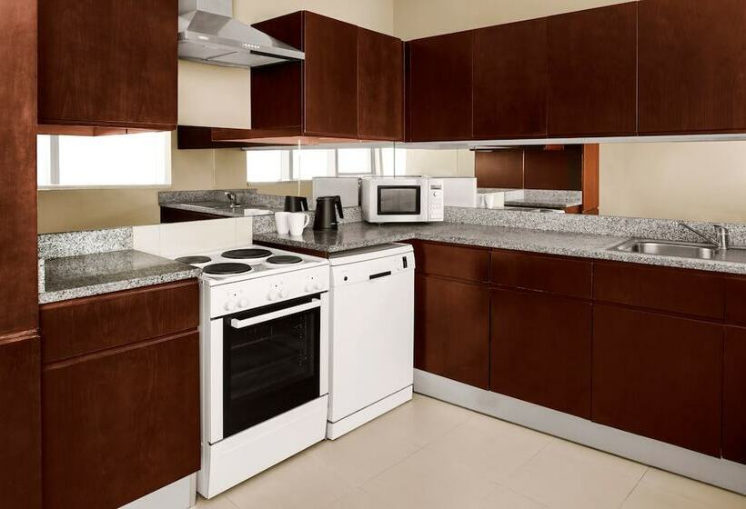 3 Bedroom Suite, Novotel Dubai Al Barsha