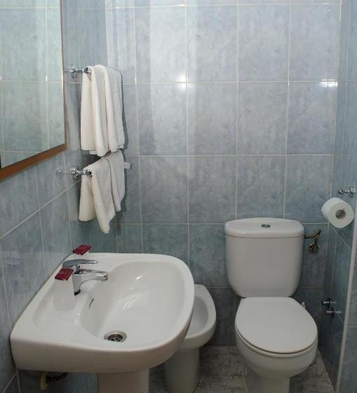 Cameră Standard, Pensión Pardo