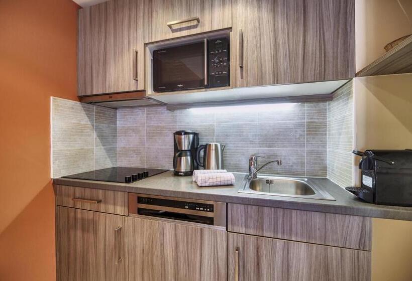 带2个卧室的公寓, Residence Pierre & Vacances Premium Julia Augusta