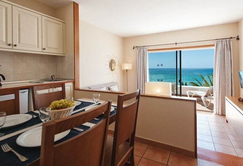 1 Bedroom Apartment Sea View, Sotavento Beach Club