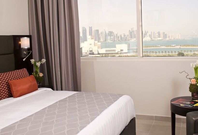 اتاق اجرایی با چشم‌انداز دریا, The Royal Riviera Hotel Doha