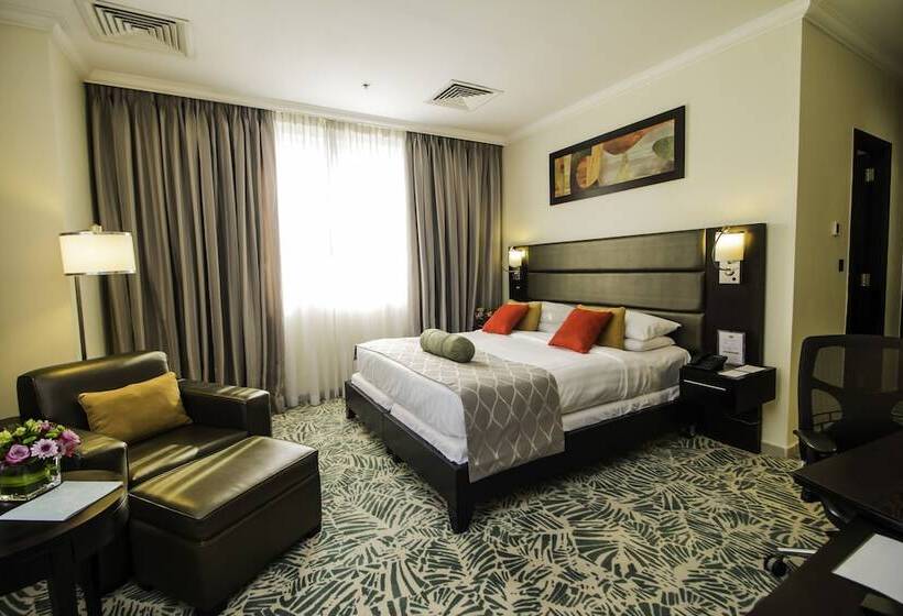 سوییت اجرایی, The Royal Riviera Hotel Doha