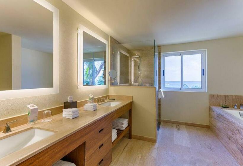 سوئیت با تخت بزرگ, The Westin Puntacana Resort