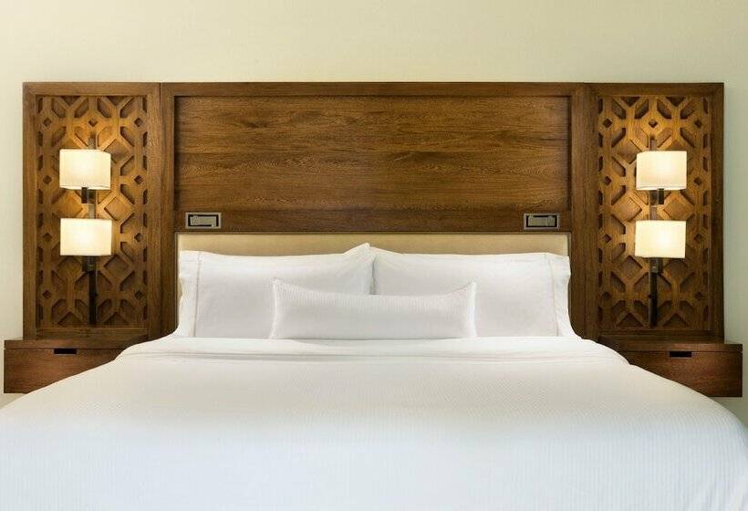 اتاق پرمیوم با چشم‌انداز دریا, The Westin Puntacana Resort