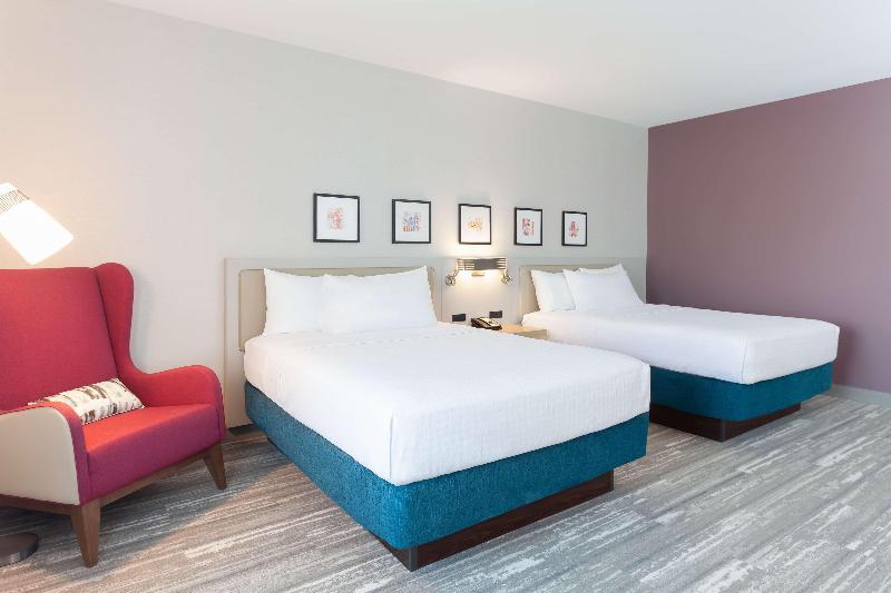 اتاق استاندارد با تخت دو نفره بزرگ, Hilton Garden Inn Broomfield Boulder