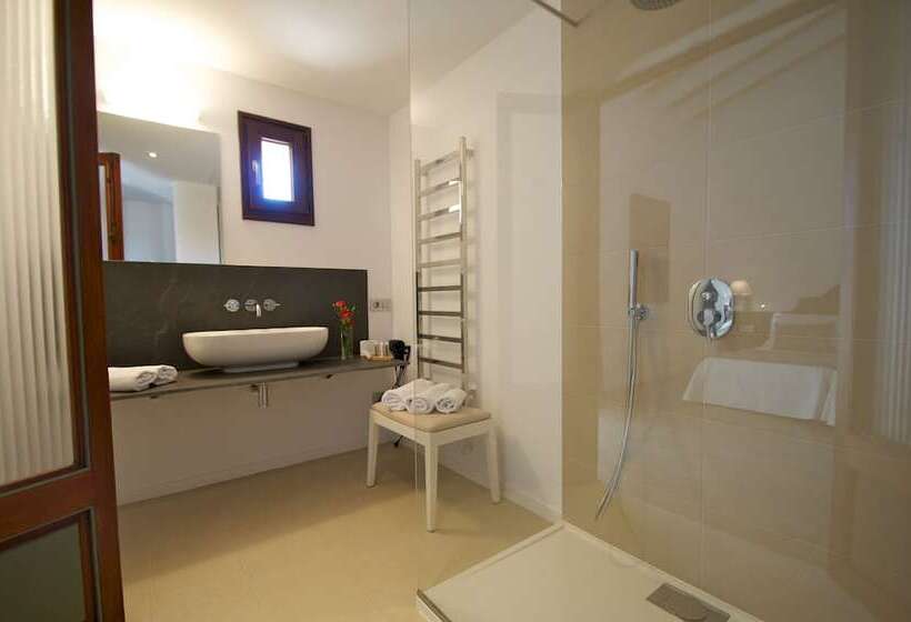 سوییت, Bennoc Petit Hotel   Only Adults