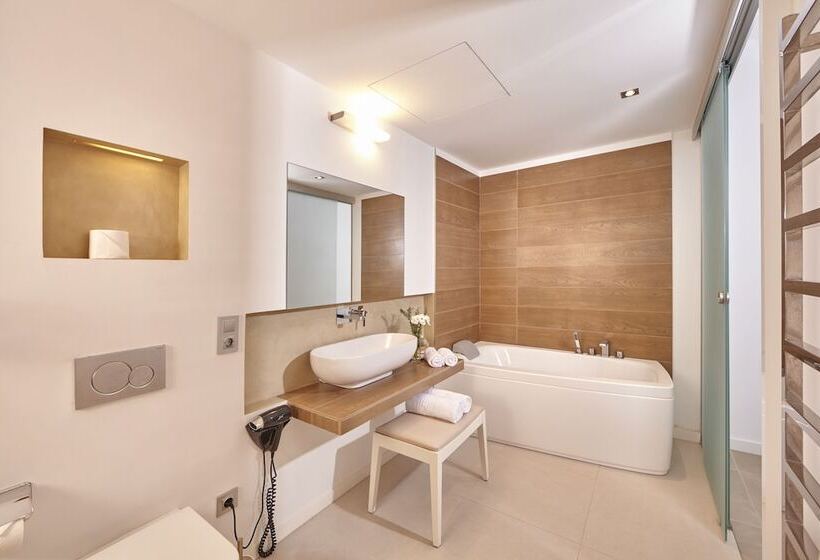 سوییت, Bennoc Petit Hotel   Only Adults