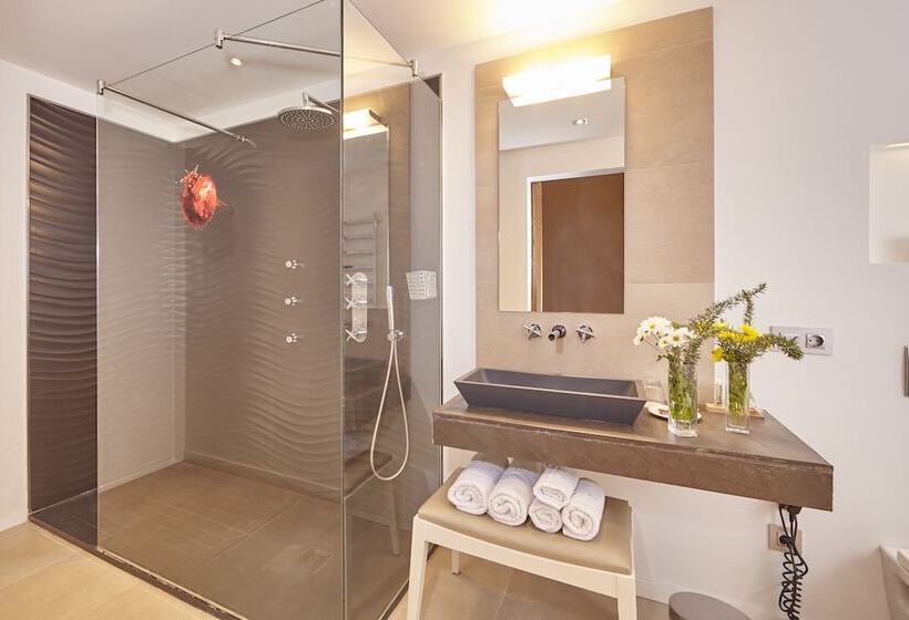 سوییت سوپریور, Bennoc Petit Hotel   Only Adults