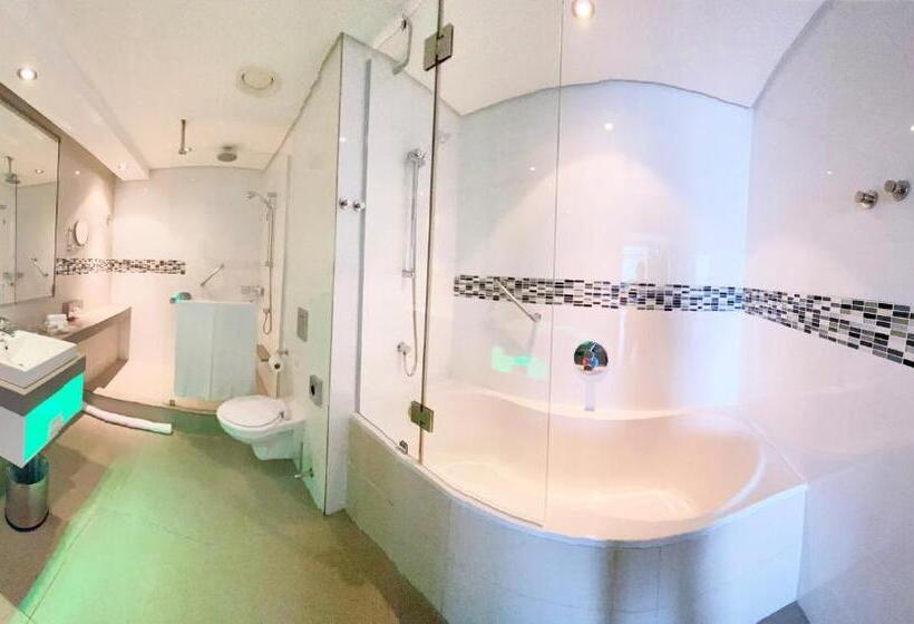 سوییت, Holiday Inn Mauritius Mon Trésor, An Ihg